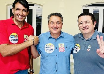 Debandada na base? – André Gadelha desiste de RC e anuncia apoio a Efraim Filho