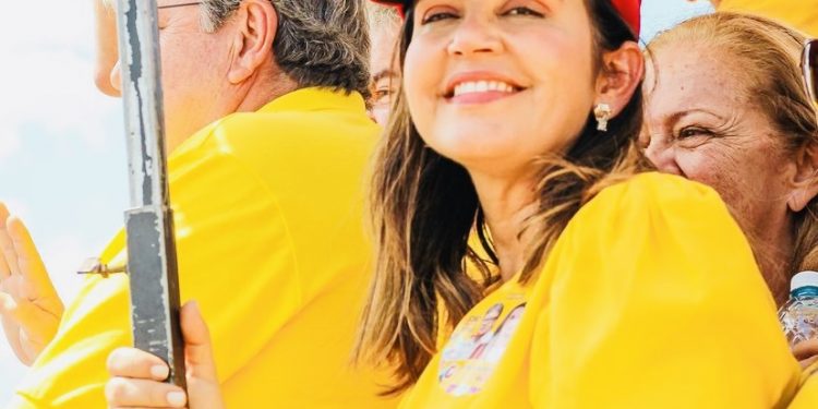 Pollyanna aciona TRE contra Ricardo, após sofrer ataques