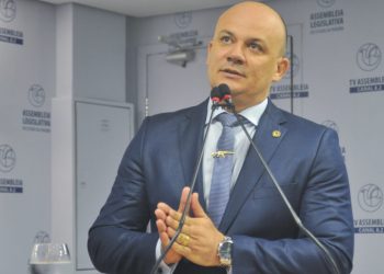 Concorrendo à Câmara Federal, Cabo Gilberto recebe menos dinheiro do partido que colega candidato à AL