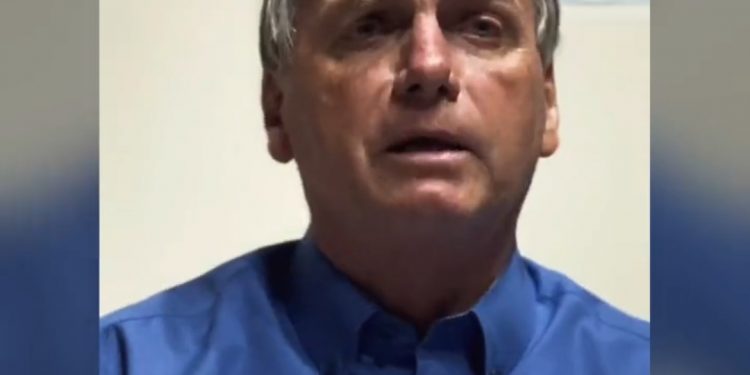 Bolsonaro rebate Lula: “Carne subiu 72% em 2008”