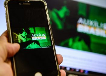Caixa começa a pagar hoje parcela de setembro do Auxílio Brasil