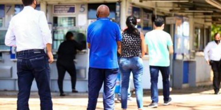 Sabadão tem Mega-Sena acumulada em R$ 23 milhões