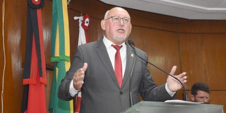 Marcos Henriques anuncia bancada de oposição na CMJP