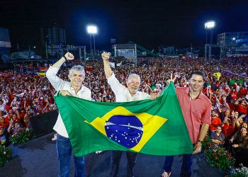 Apoio sem compromisso – Lula está no NE, mas não vem à Paraíba pedir voto para João