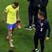 Médico da seleção diz que Neymar sofreu entorse no tornozelo direito