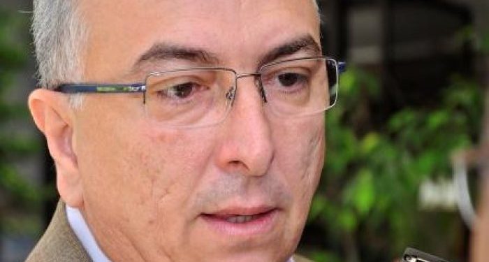 Nonato Bandeira defende que secretários entreguem cargos a João