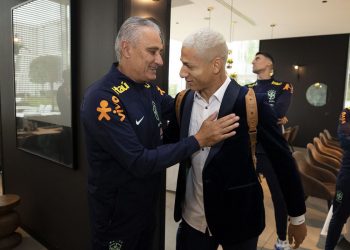 Seleção brasileira faz primeiro treino no CT da Juventus, na Itália
