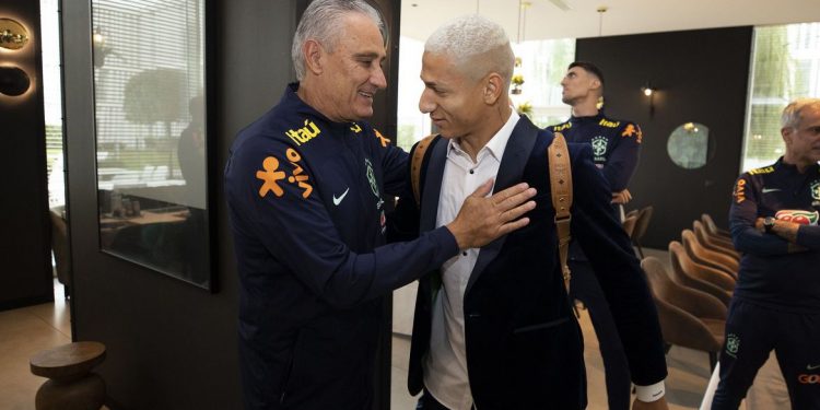 Seleção brasileira faz primeiro treino no CT da Juventus, na Itália