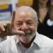 Lula determina volta do imposto federal e gasolina vai ficar R$ 0,69 mais cara em janeiro