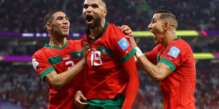 Surpreendente Marrocos enfrenta França em busca de vaga na final