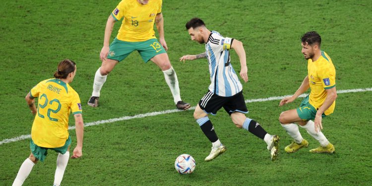 Argentina e Holanda formam o primeiro duelo das quartas de final da Copa do Catar