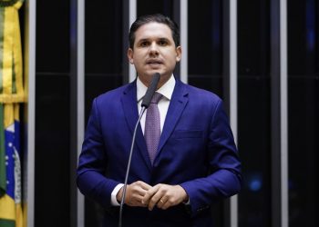 Hugo Motta esperar ser chamado para tratar de cargos no governo João II