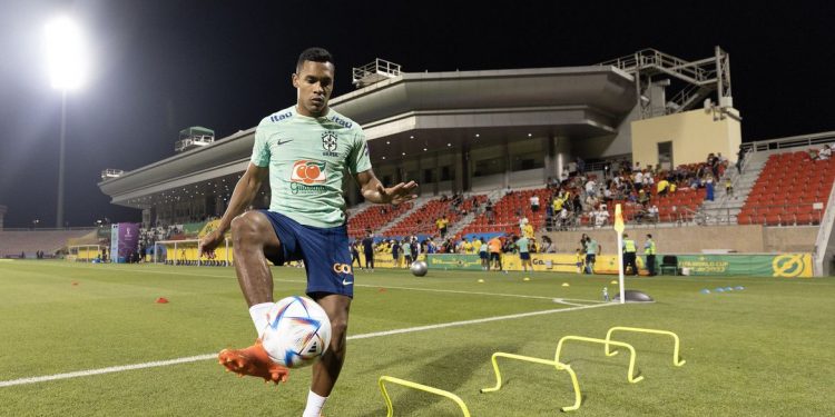 Brasil terá força quase total contra Croácia