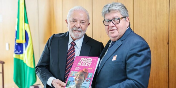 João Azevêdo e Lula discutem pautas para o Nordeste