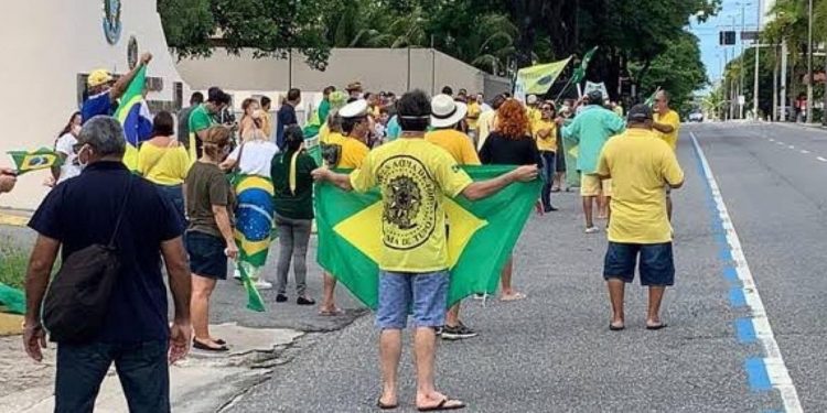 Acampamentos bolsonaristas começam a ser desmontados em todo país