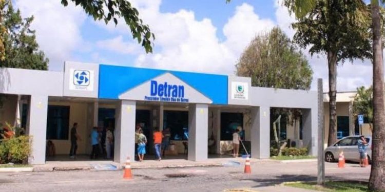 Detran-PB volta a funcionar em dois expedientes, nessa segunda (16)
