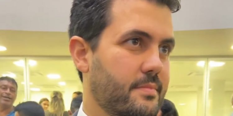 Parecer de Wilson Filho aprova contas de Ricardo Coutinho e João Azevedo