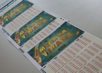 Prêmio de mais de R$ 541 milhões da Mega da Virada sai para 5 apostas