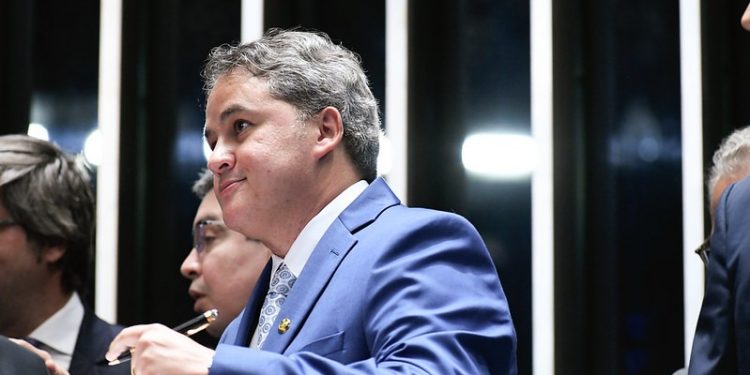 Efraim vai liderar bloco partidário com 31 senadores