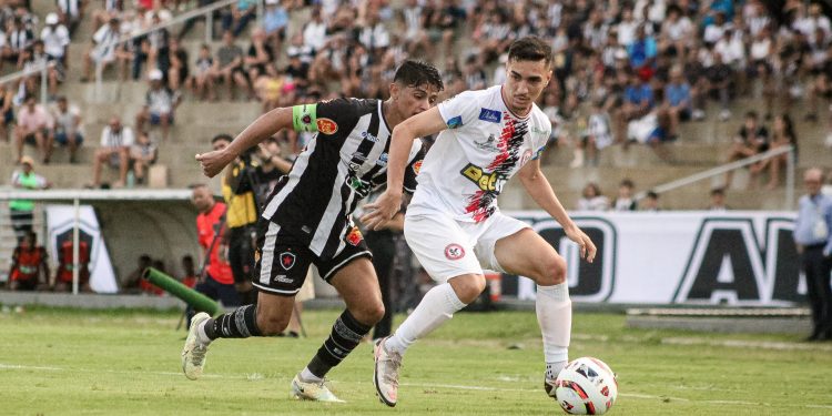 Botafogo-PB empata com São Paulo Crystal e pode ficar fora do G4