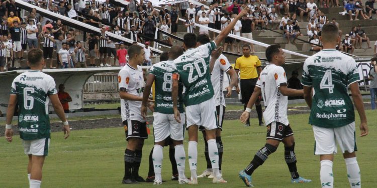 Botafogo-PB vence Sousa e larga na frente na semifinal do Paraibano 2023