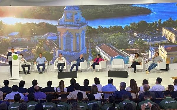 Lula imita Bolsonaro e inaugura empreendimento privado, na Paraíba