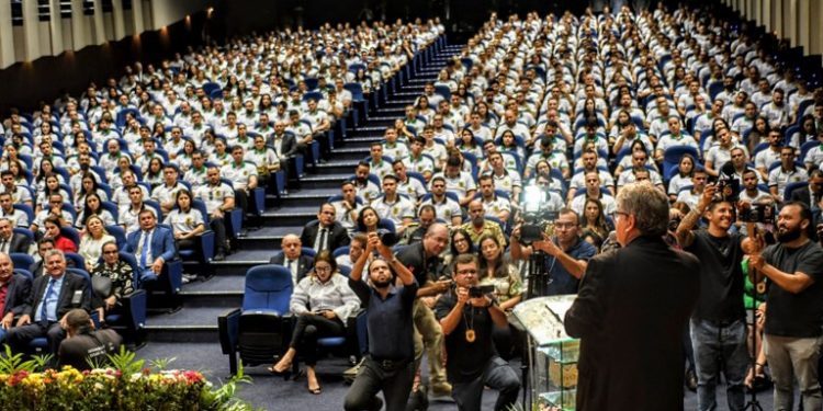 Em aula inaugural, João destaca investimentos na segurança