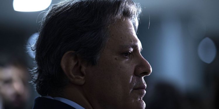 Haddad quer “perdão antecipado” para quem descumprir arcabouço fiscal