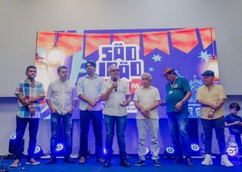 Cícero anuncia programação do São João de João Pessoa