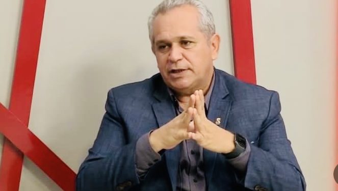 Reitor desmente Lula e diz que UFPB não tem dinheiro para reajustar bolsas