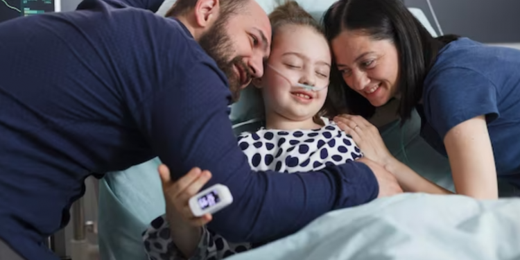 Lei garante a pai e mãe direito de acompanhar crianças em hospitais da PB