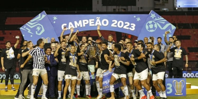 Nos pênaltis, Ceará bate o Sport e conquista a Copa do Nordeste 2023