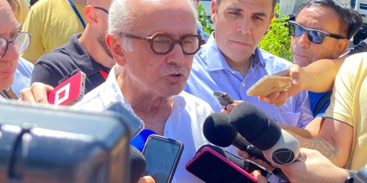 Cícero diz que apoio do PDT não está condicionado a filiação