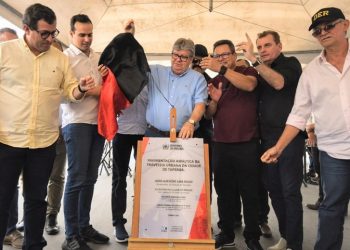 João inaugura travessias em Tenório, Assunção e Taperoá