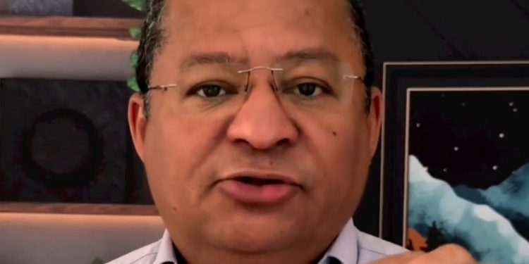 Nilvan desmente filiação ao PT e chama Caio Roberto de mentiroso