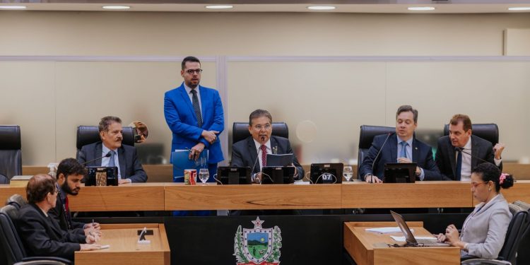 ALPB aprova isenção de certidões negativas de municípios em convênios com o Estado