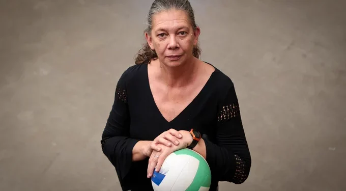 Atletas olímpicos fazem desgravo a Ana Moser, demitida por Lula