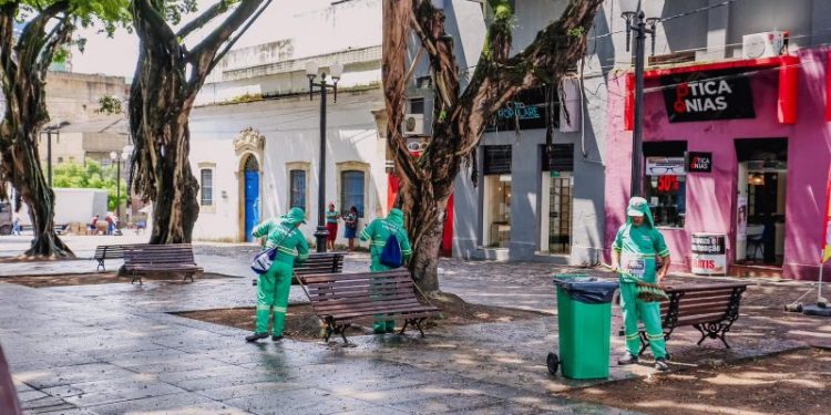 Léo Bezerra coordena ação do ´Bora Cuidar