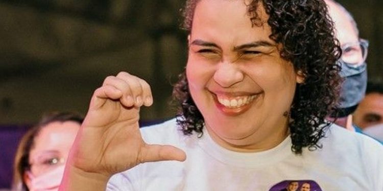 Em decisão dividia, TRE derruba cassação da prefeita de Bayeux