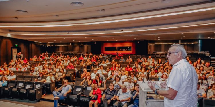 Prefeitura de JP lança programa de atendimento psicológico a alunos da rede pública