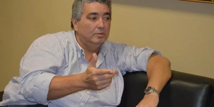 Ex-prefeito e ex-diretor do Botafogo-PB, Ariano Wanderley morre, aos 60 anos, em JP