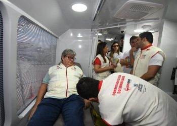 João participa de abertura da campanha de vacinação