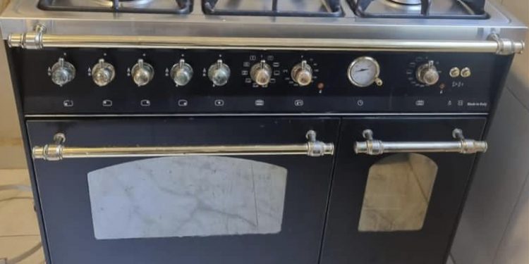 Objetos de luxo são encontrados na casa do Padre Egídio