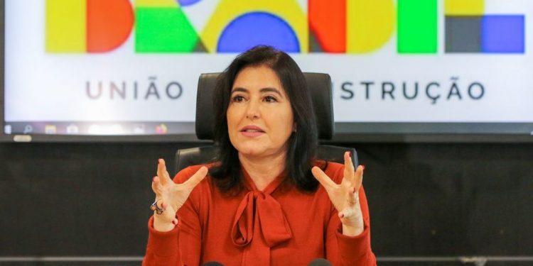 Governo Lula suspende verbas que pagariam construção de hospital e rodovia na Paraíba