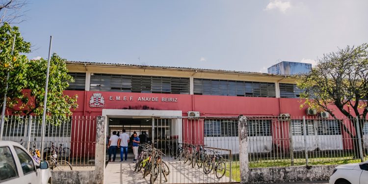 Prefeitura anuncia 12 novas escolas em João Pessoa