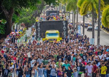 Marcha pra Jesus reúne milhares de fiéis em João Pessoa