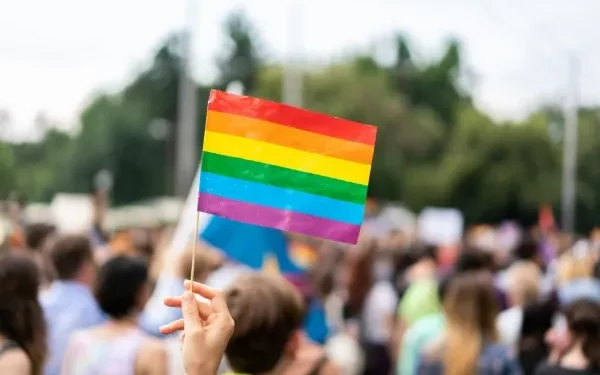 MP recomenda veto de Cícero à lei que proíbe crianças na parada gay em João Pessoa