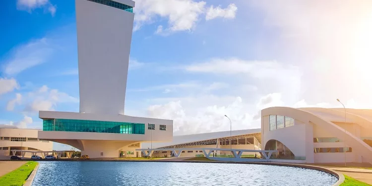 Governador edita decreto que privatiza Centro de Convenções, estádios e outros equipamentos