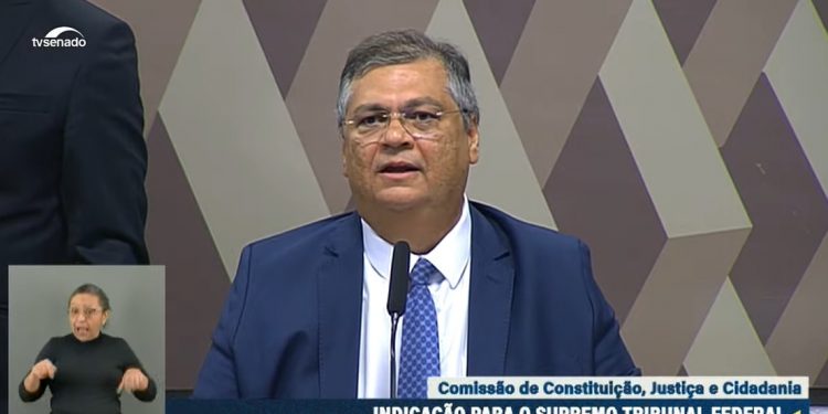 Senado aprova e Dino é o mais novo apoiador de Lula no STF