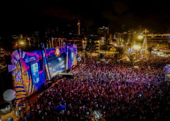 Segunda noite do Forró Verão volta a reunir multidão na orla de JP